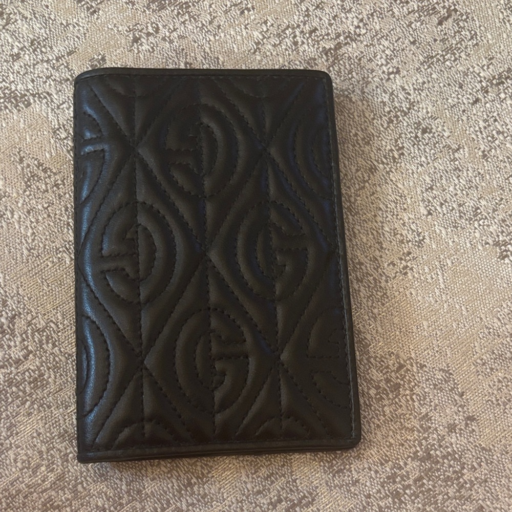 Gucci Black Embossed Leather Card Holder